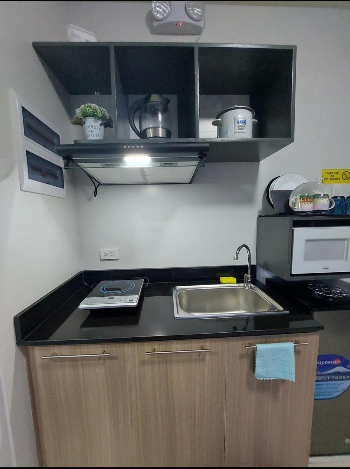 Condo In Camella Manors In Puerto Princesa Екстер'єр фото
